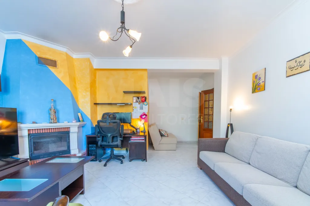 Apartamento T2 em Samora Correia