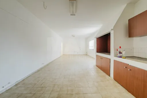 Moradia para Renovação em Ferrel