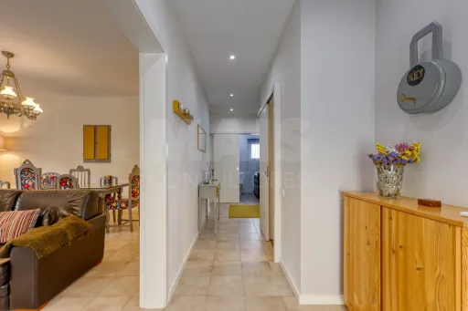 Moradia T3 Remodelada, Pronta a Habitar, com Ginásio, Anexo e Jardim