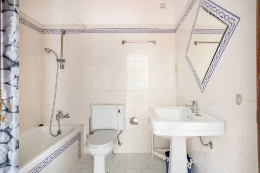 Apartamento T3 em Condomínio Fechado a 5min da Praia
