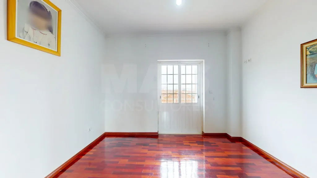 Moradia Santa Iria de Azoia com VISTA RIO