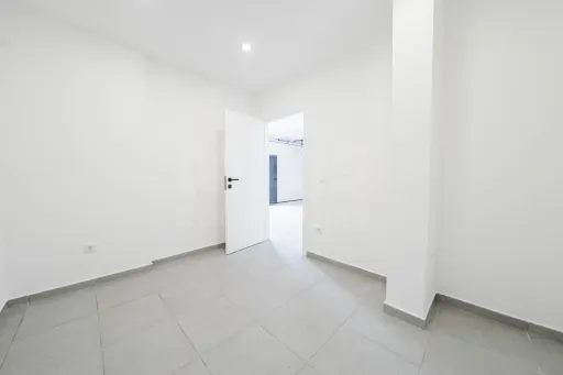 Moradia V3  moderna com piscina, vista de campo e excelente localização  Matas – Lourinhã
