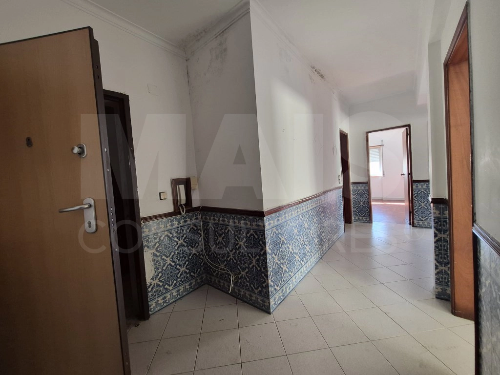 3-room apartment with balcony in Serra da Mina