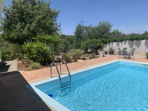 Moradia V3 em Albufeira com piscina