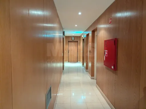 Apartamento T2 com 1 Lugar de Estacionamento  e Varanda | Próximo da Praia da Rocha – Encosta da Marina  - Portimão