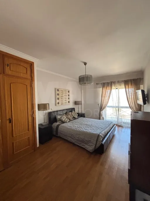 Apartamento T3 Duplex em São Domingos de Rana