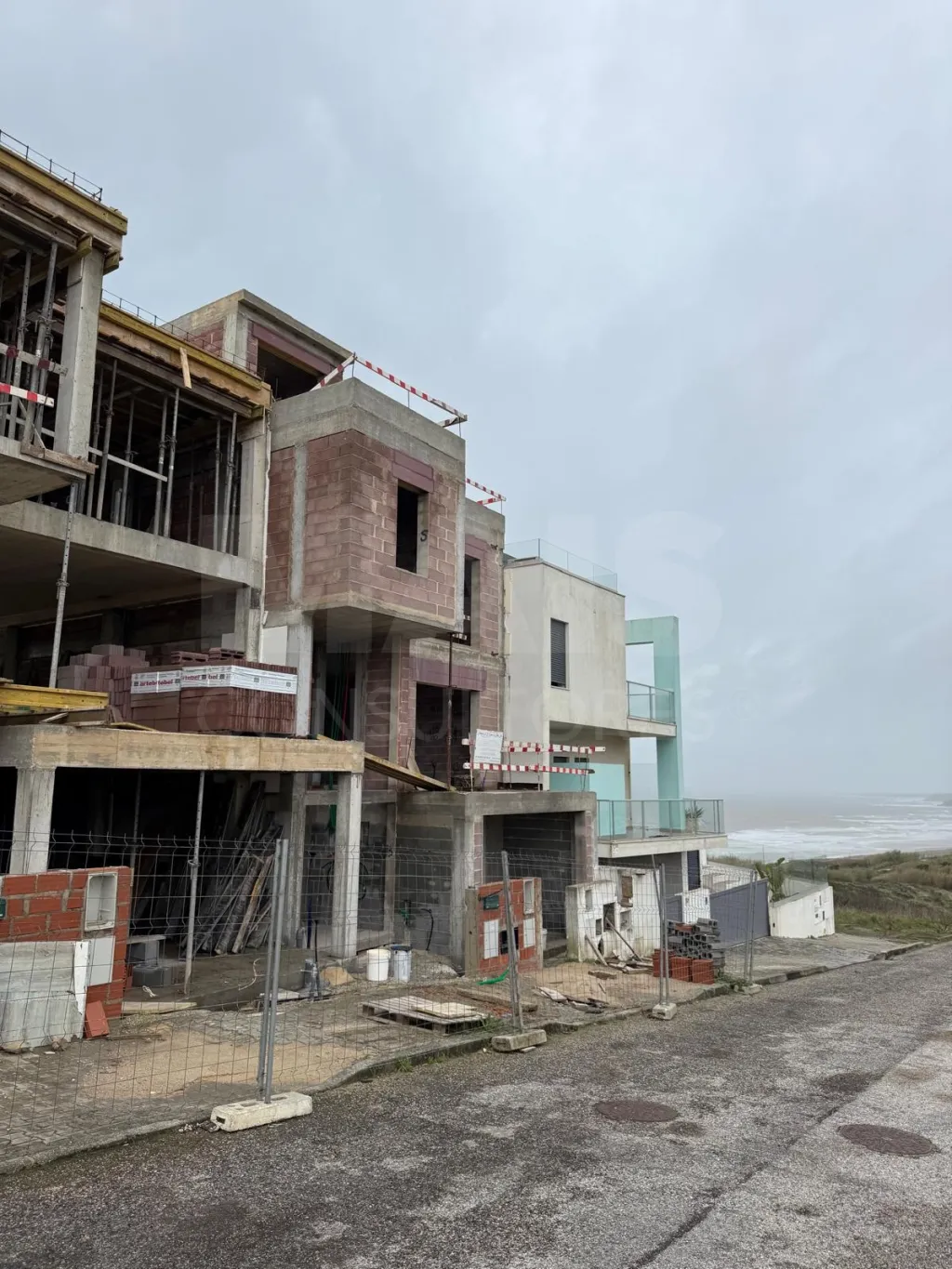 Moradia T3 em Construção com Vista Mar – Areia Branca, Lourinhã