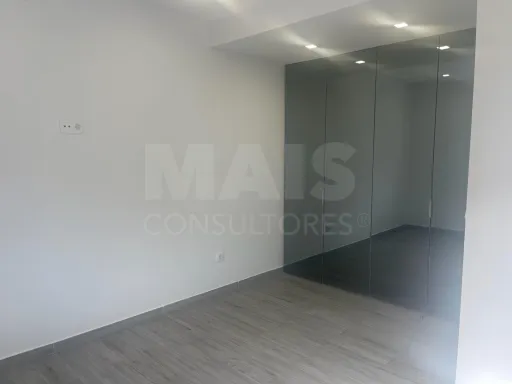 T2 Moderno em Samora Correia