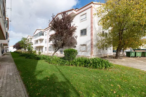 Apartamento T3 |1º Andar| Lareira com recuperador | Ar condicionado