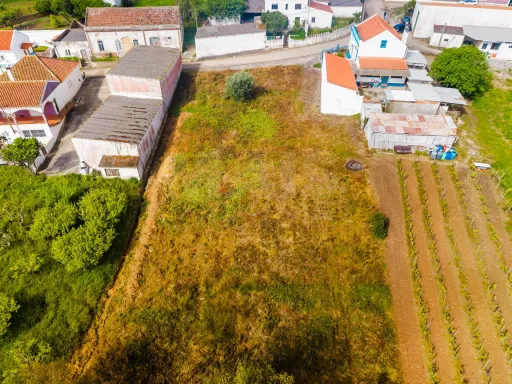Terreno 2120m2 para construção | Azambujeira dos Carros | Bombarral