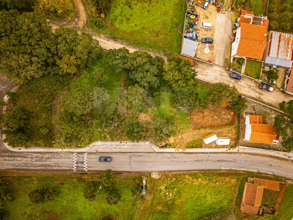 Lote para Construção - Casais da Areirinha