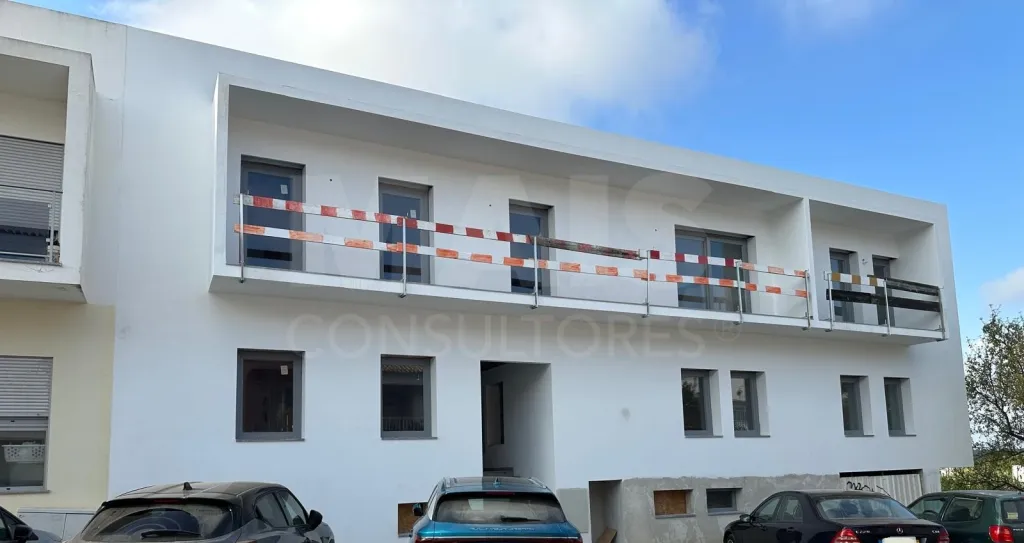 Apartamento T2 em Porches