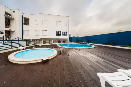 Apartamento T3 Duplex | Piscina | Bombarral Centro