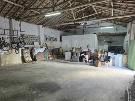 Imóvel com projeto de arquitetura para moradia T3 | Alvorninha