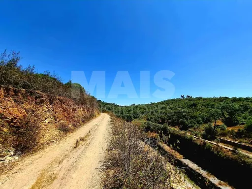 73.7 hectare estate for construction in Relíquias, Odemira