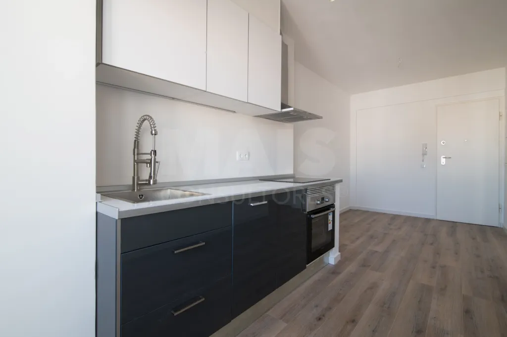 Apartamento T1 em Paço de Arcos