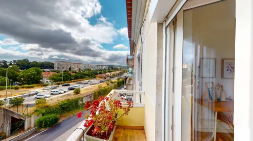 Apartamento T2 na Amadora
