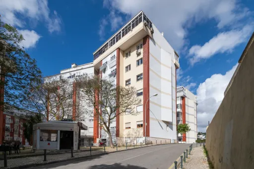Apartamento T4  em paço de Arcos