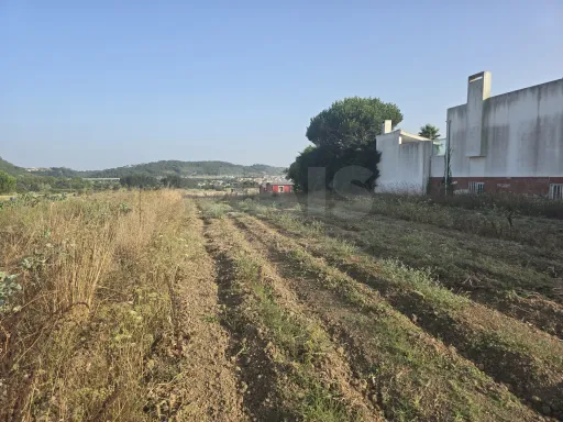 Terreno com Potencial de Construção | Tornada – Caldas da Rainha