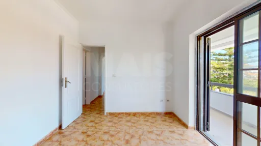 Moradia Isolada T3 com Jardim Privativo na Aroeira – Viva entre o Pinhal e o Mar