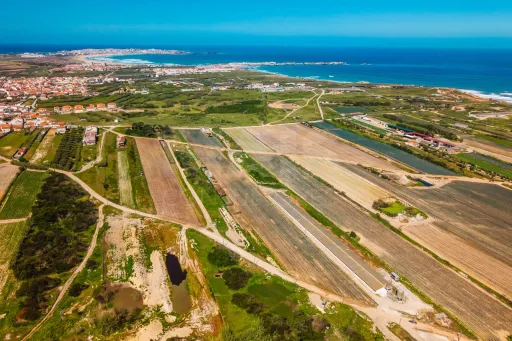 Terreno Rústico Próximo da Almagreira, Ferrel
