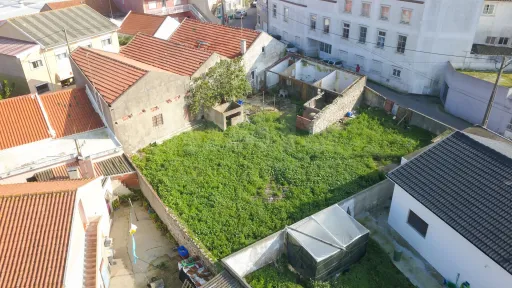 Moradia  com PIP Aprovado |  a 2 min das Praias da Lourinhã