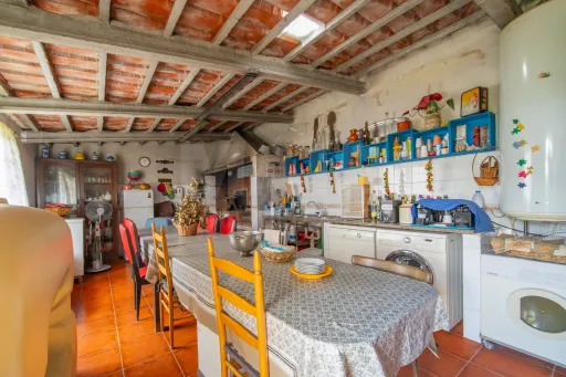 Moradia T4 com Piscina, Excelente Espaço Exterior em Carnota - Alenquer