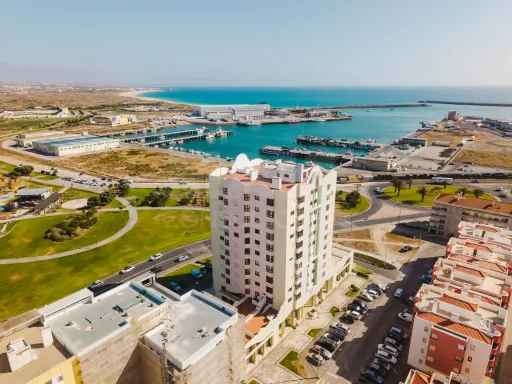 Vista Mar de Sonho | Apartamento T3 com 160 m² e Garagem em Peniche