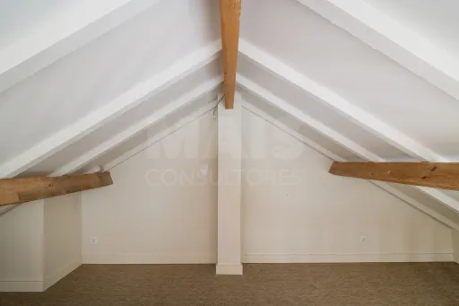 Moradia T1+1 totalmente renovada — moderna, acolhedora e com espaço exterior