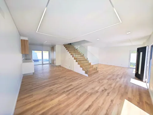 Moradia T4 a 5min da Praia