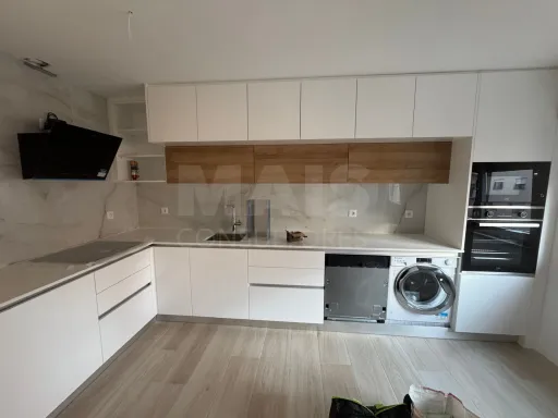 2 bedroom apartment in Peniche