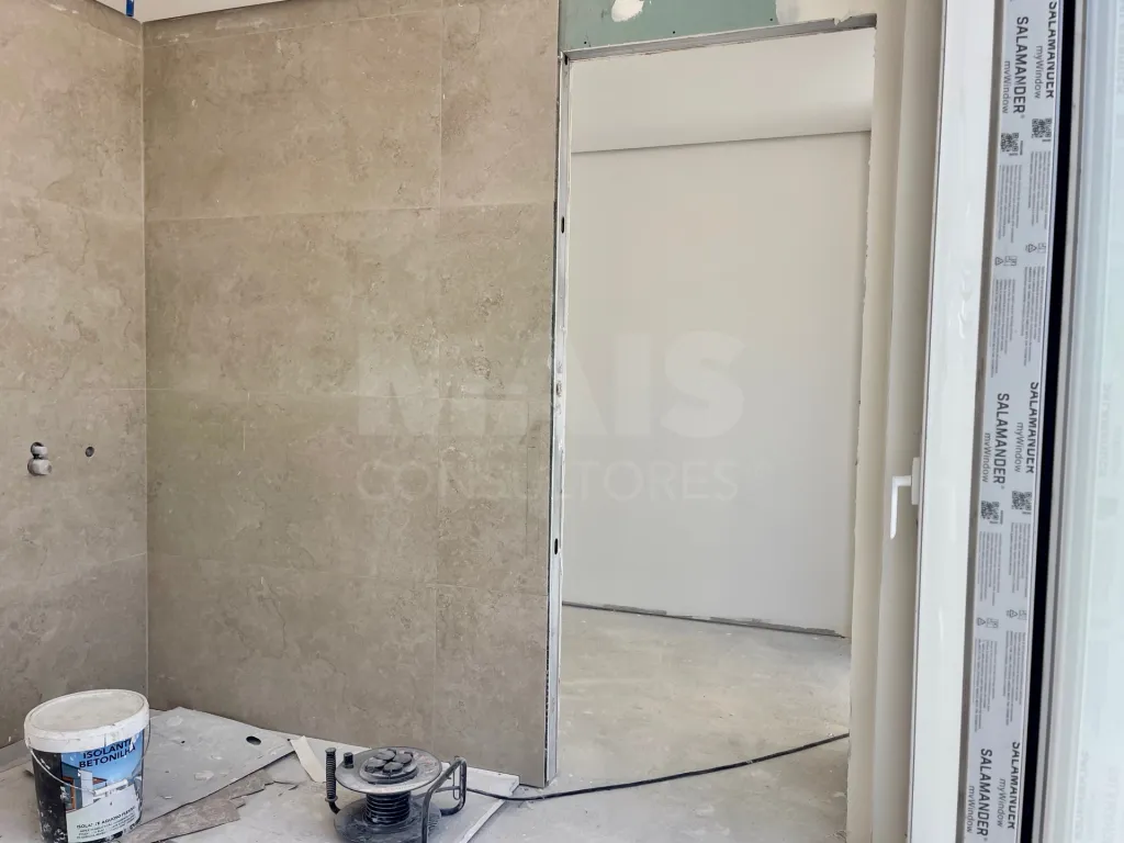 Moradia T3 em Ferrel com Piscina