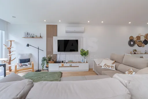 Moradia T3 Remodelada com, Espaço Exterior em Salvaterra de Magos