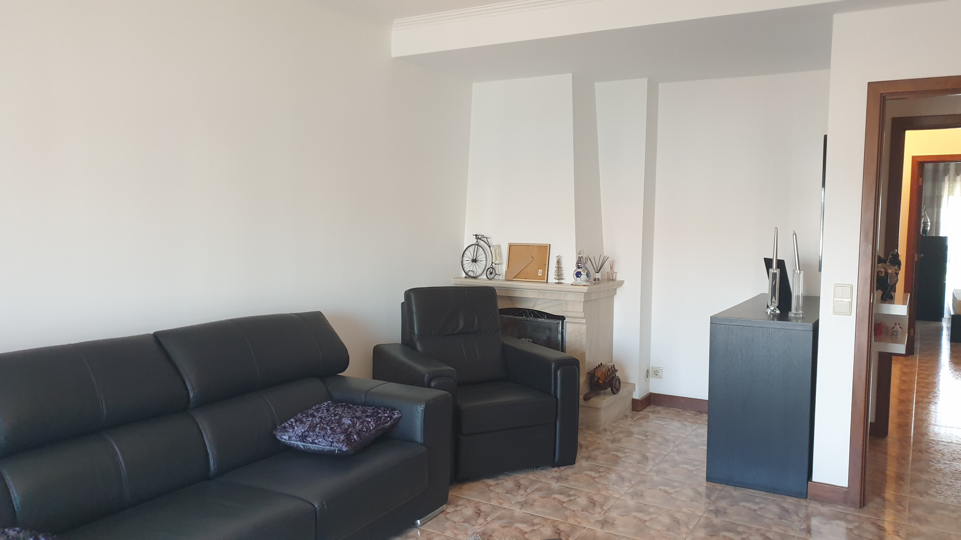 - Oportunidade Única em Arrifana-Apartamento T2 Mobilado