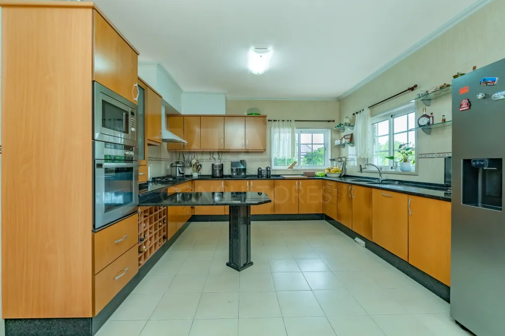 3 bedroom villa with pool and 7,320 m² plot - Privacy, sustainability and quality of life