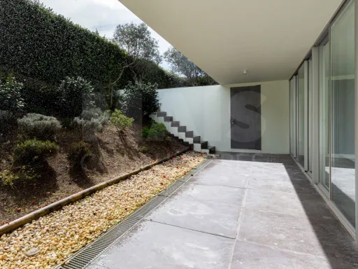 Moradia T4 térrea em Resort exclusivo