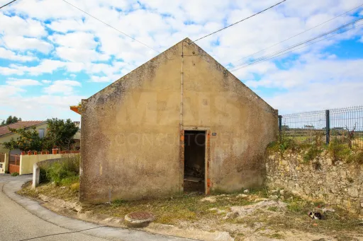 Moradia T1 na Gavinheira p/ Remodelar