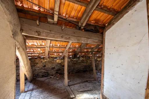 PROPRIEDADE DE CARÁTER NA N2 | 400 m² DE CONSTRUÇÃO, OLIVAL E POTENCIAL TURÍSTICO