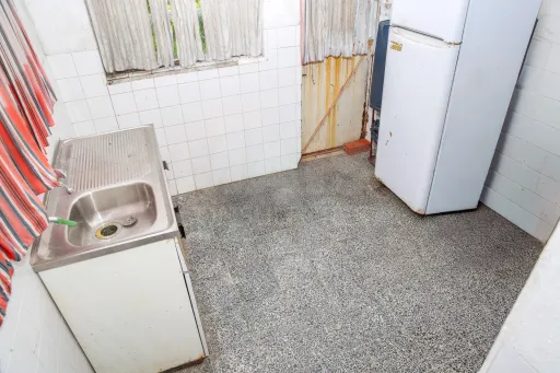 🏡 Oportunidade Única: Moradia Centenária inserida em lote 2560m2