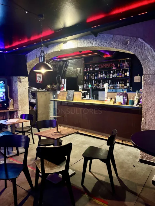 Trespasse de Bar (Cocktails & Wine Bar) em Santos - Lisboa