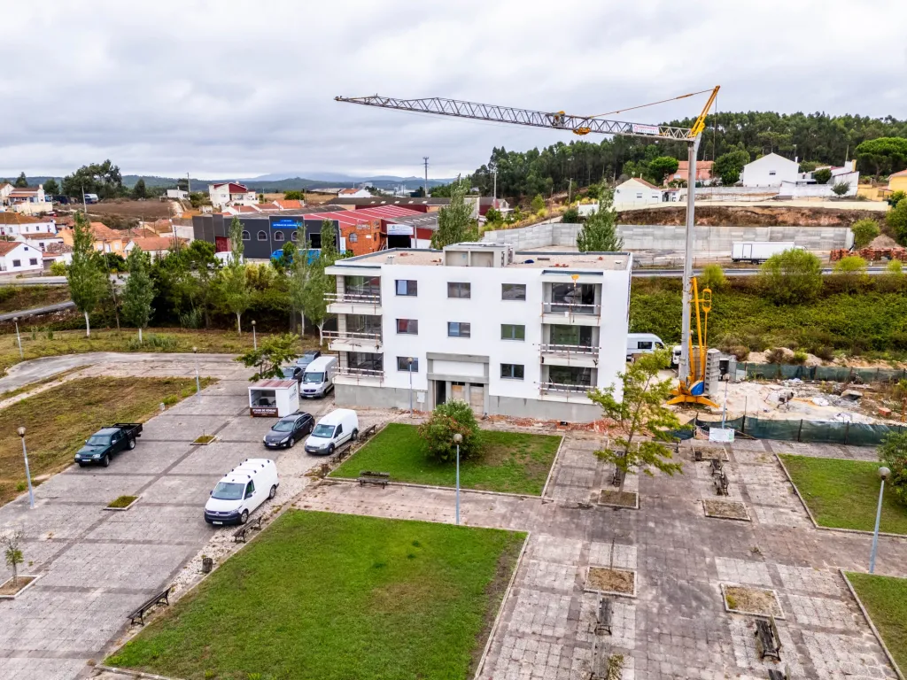 ApartamentoT3  R/C Fração A (Em Construção)