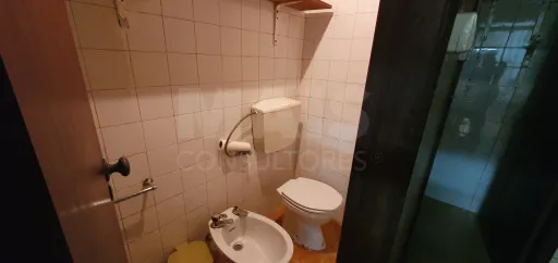 Um espaço. Diferentes caminhos. | 123 M² NO CENTRO DA BENEDITA