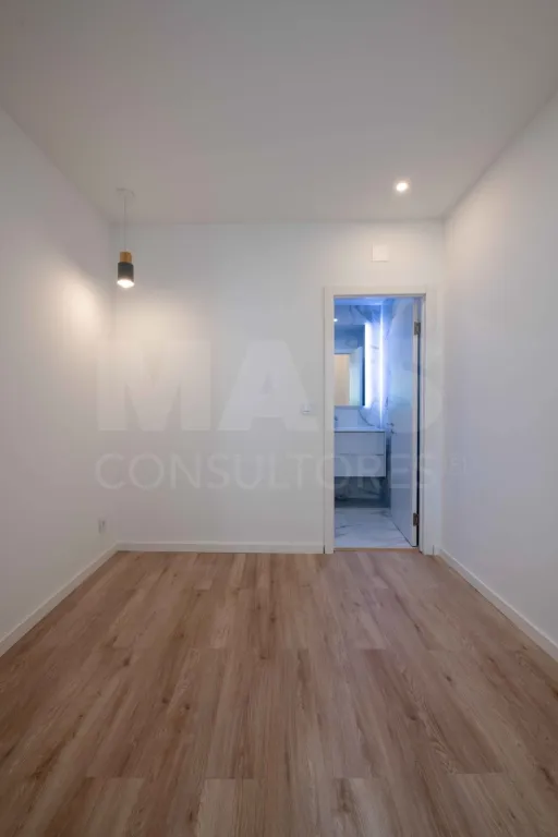 T2 em Alcântara com jardim e suíte