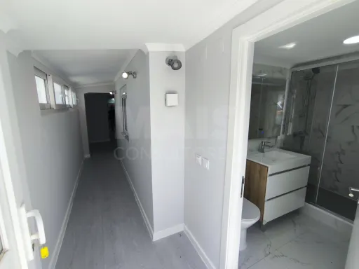 Refurbished 1+2 bedroom villa in Benavente