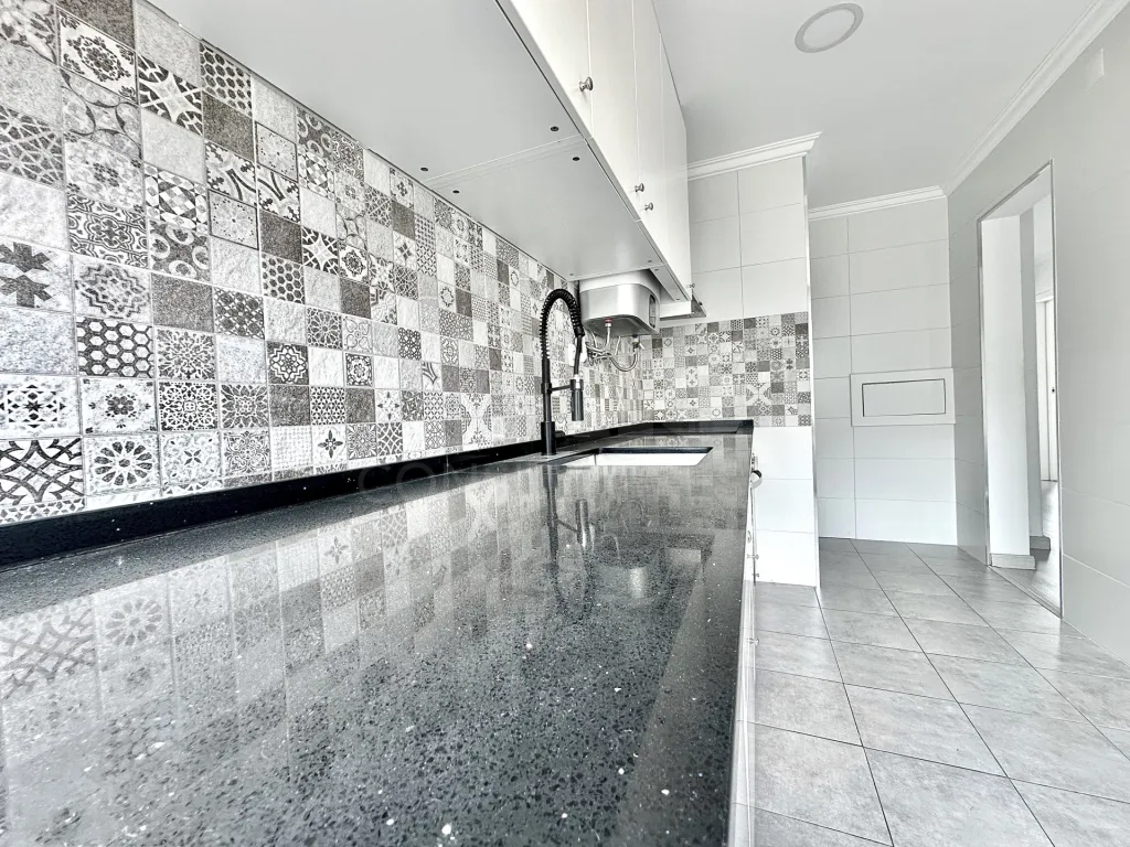 Fully Renovated 2-Bedroom Apartment in Damaia to Be Launched