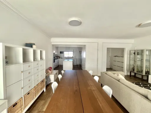 Apartamento T3 totalmente remodelado em Samora Correia