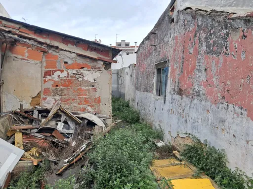 House to restore in the city of Caldas da Rainha