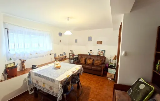 Apartamento T1+2 em Peniche