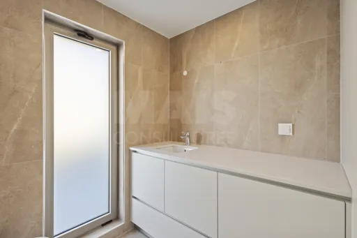 Villas Mar – Moradia V3  com piscina e vista mar  a 150 metros da Praia -Fracao B