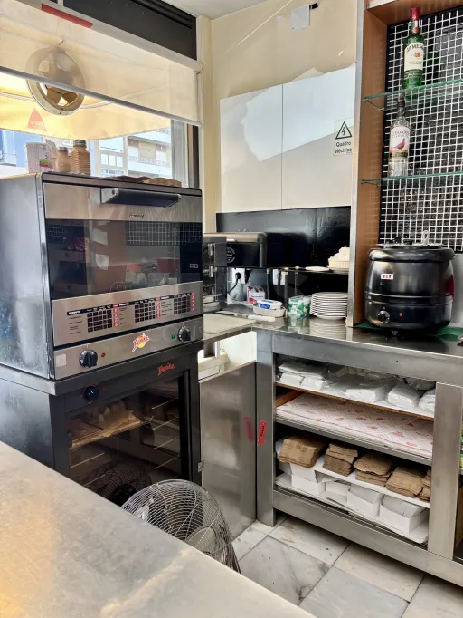 Trespasse de Cafetaria-Pastelaria em Bobadela